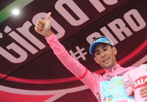 Italian Vincenzo Nibali celebrates the pink jersey after the eighth stage of the 96th Giro d'Italia on May 11, 2013